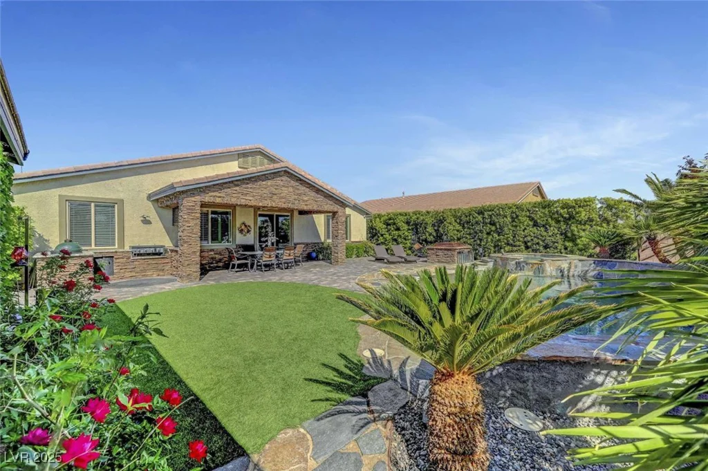 7360 Southern Magnolia, Las Vegas, NV 89149