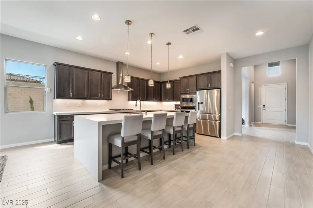 9087 Golden Crow, Las Vegas, NV 89148