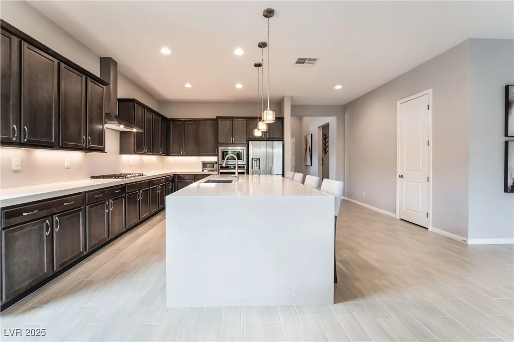 9087 Golden Crow, Las Vegas, NV 89148