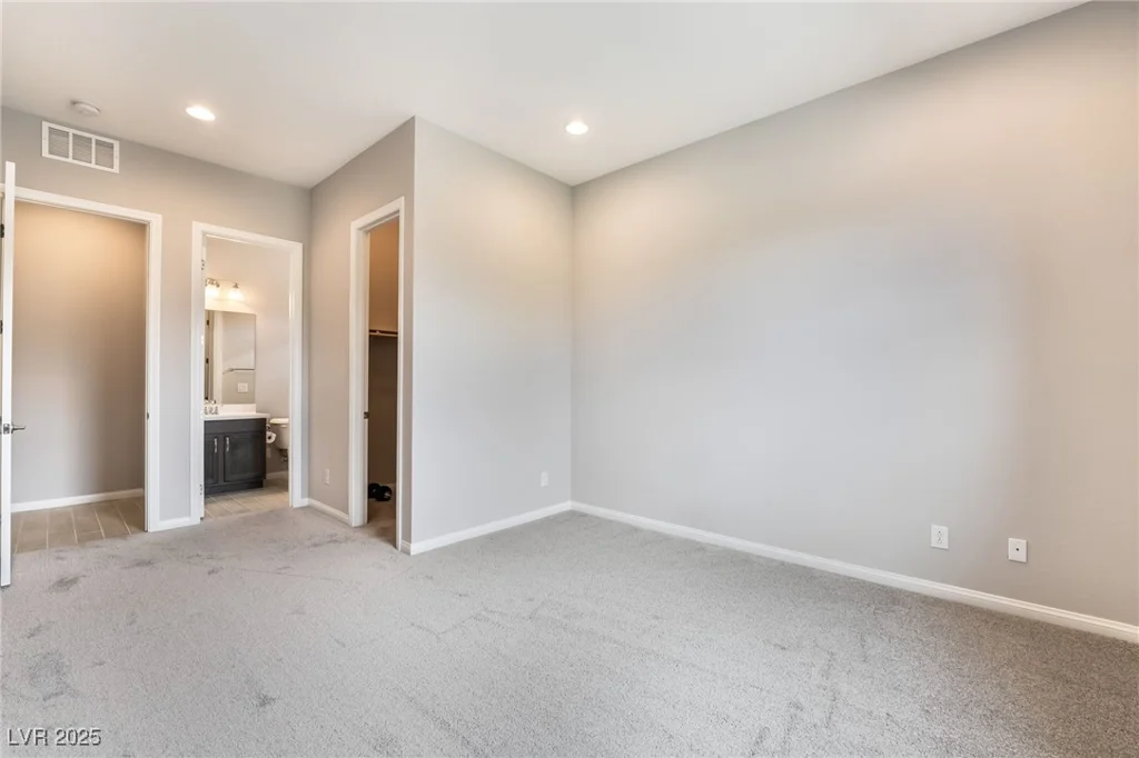 9087 Golden Crow, Las Vegas, NV 89148