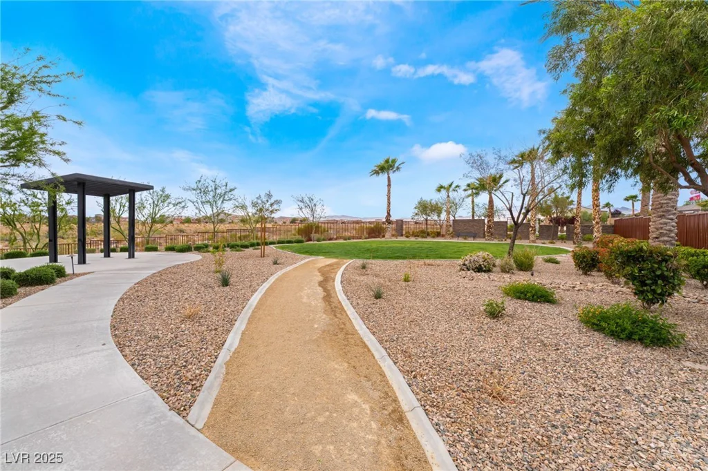 9087 Golden Crow, Las Vegas, NV 89148
