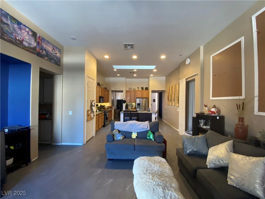 5832 Elphin, North Las Vegas, NV 89031