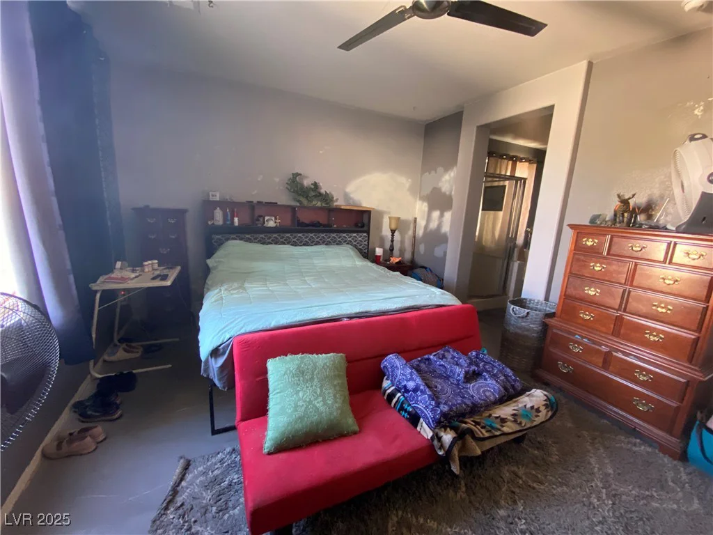 5832 Elphin, North Las Vegas, NV 89031