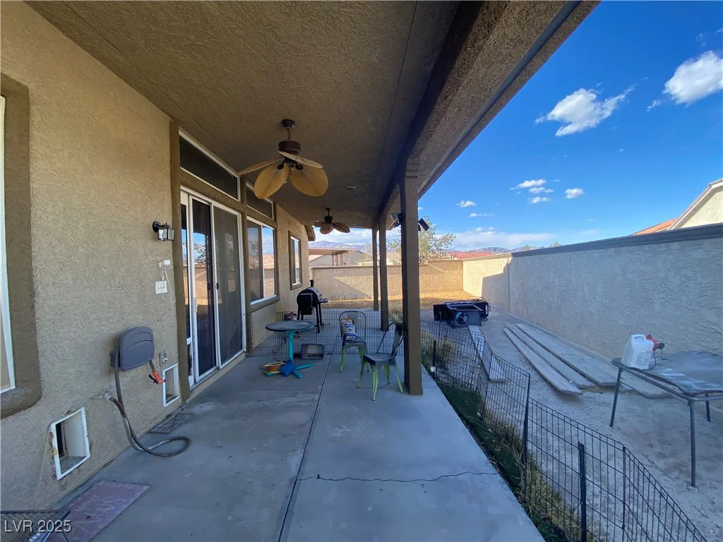 5832 Elphin, North Las Vegas, NV 89031