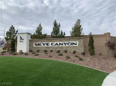 10326 Scalata, Las Vegas, NV 89166