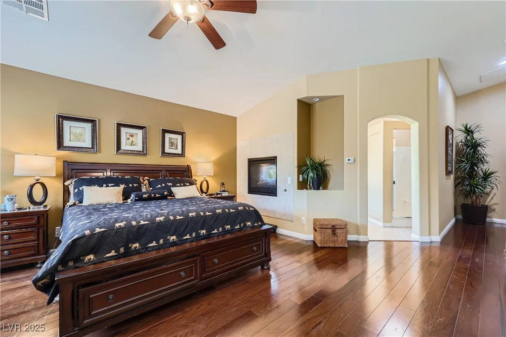 11253 Sanbury Brook, Las Vegas, NV 89183