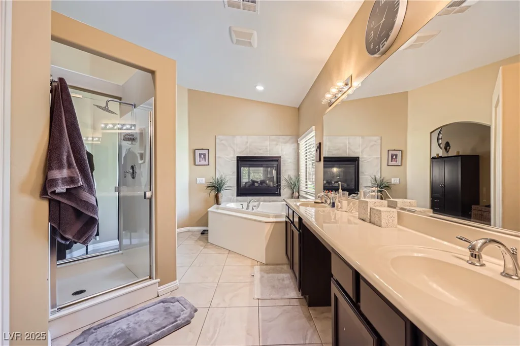 11253 Sanbury Brook, Las Vegas, NV 89183