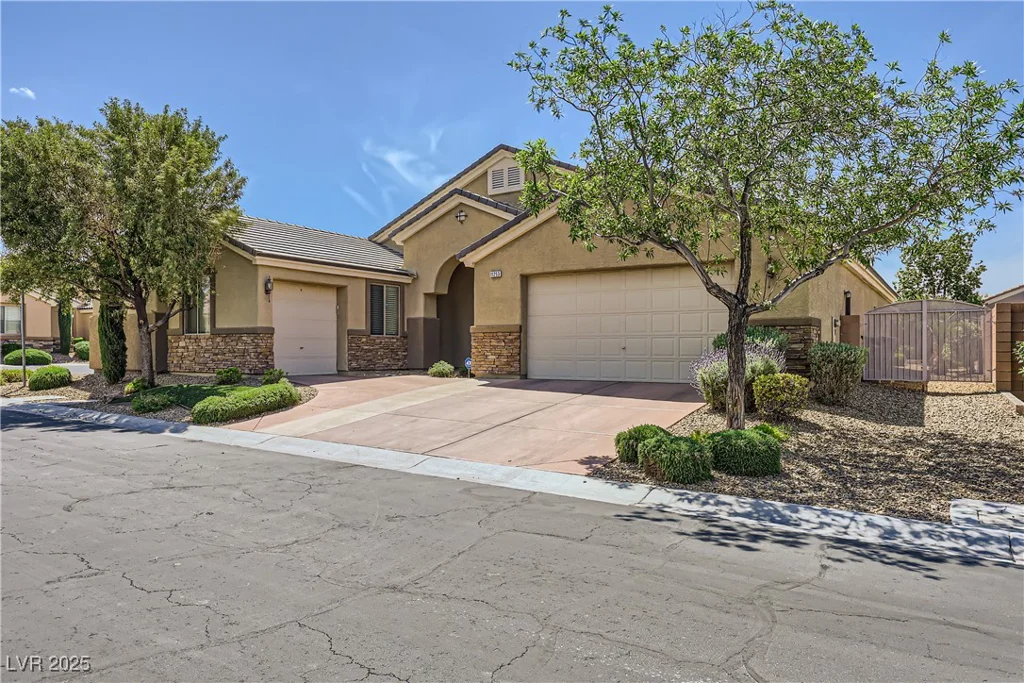 11253 Sanbury Brook, Las Vegas, NV 89183