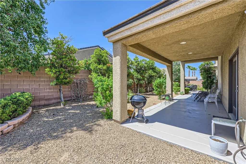 11253 Sanbury Brook, Las Vegas, NV 89183