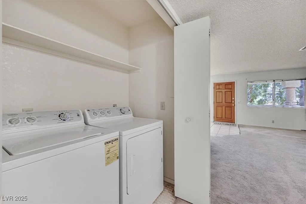 1313 Pinto Rock, Las Vegas, NV 89128