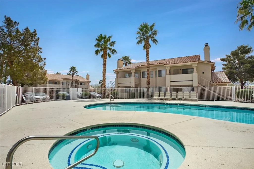 1313 Pinto Rock, Las Vegas, NV 89128