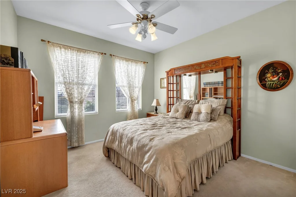 2571 Thatcher, Henderson, NV 89052