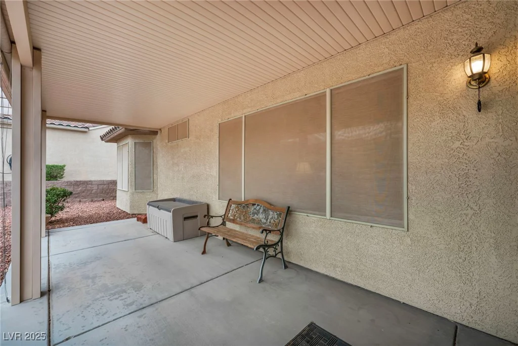 2571 Thatcher, Henderson, NV 89052