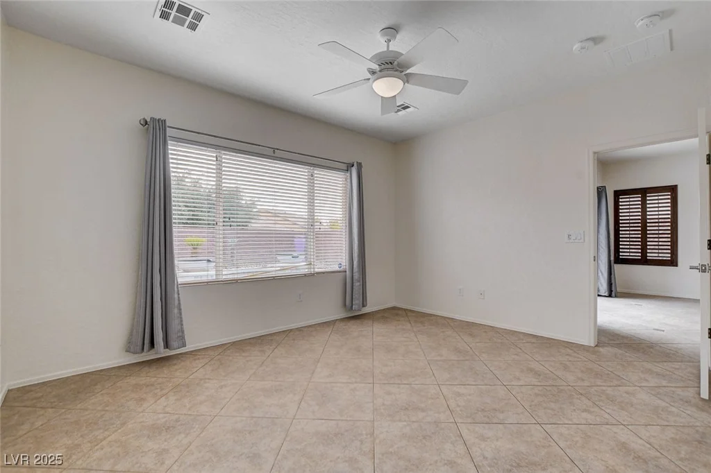2621 Ground Robin, North Las Vegas, NV 89084