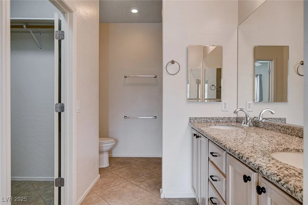 2621 Ground Robin, North Las Vegas, NV 89084
