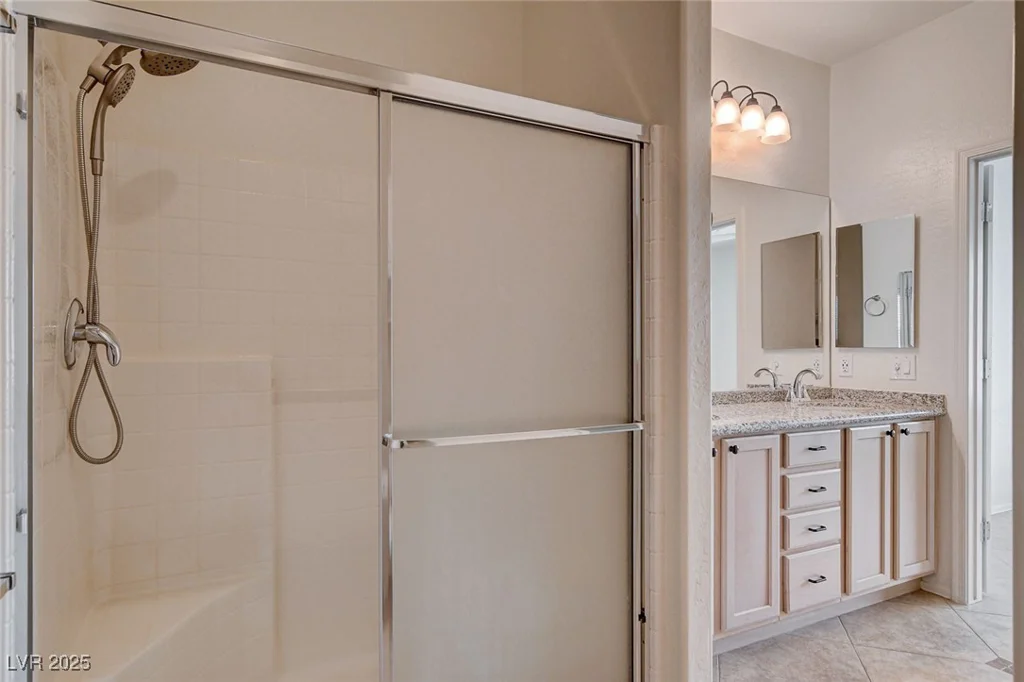 2621 Ground Robin, North Las Vegas, NV 89084