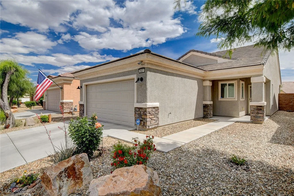 2621 Ground Robin, North Las Vegas, NV 89084