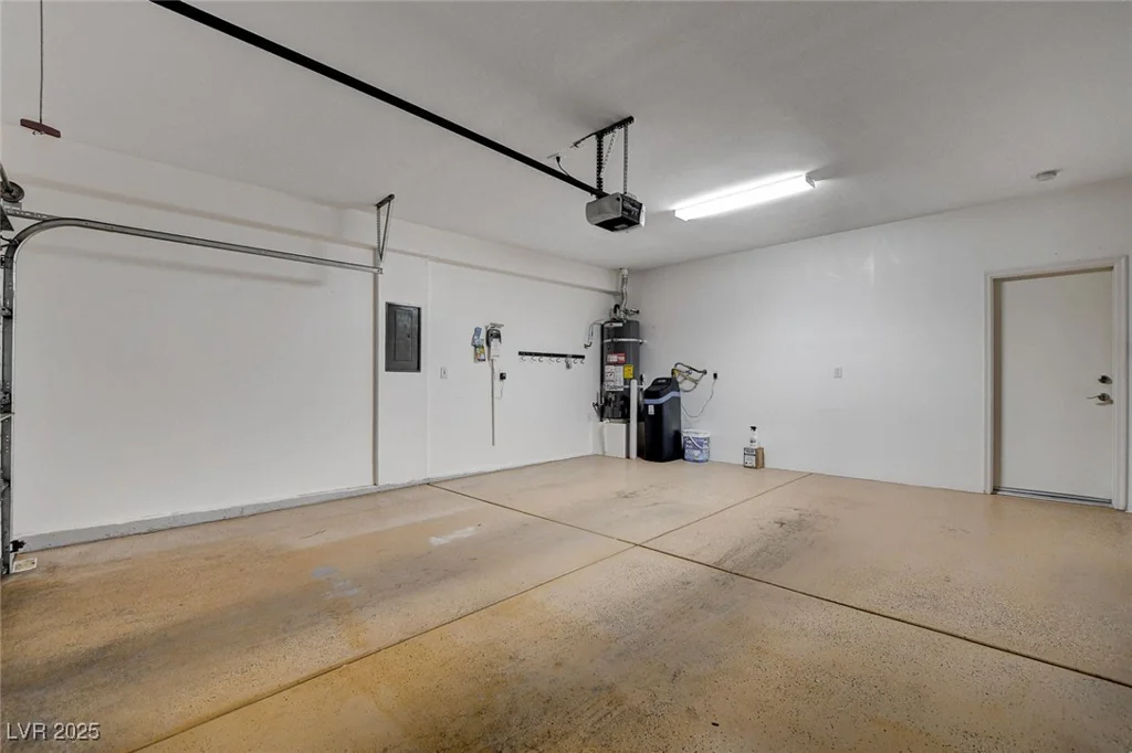 2621 Ground Robin, North Las Vegas, NV 89084