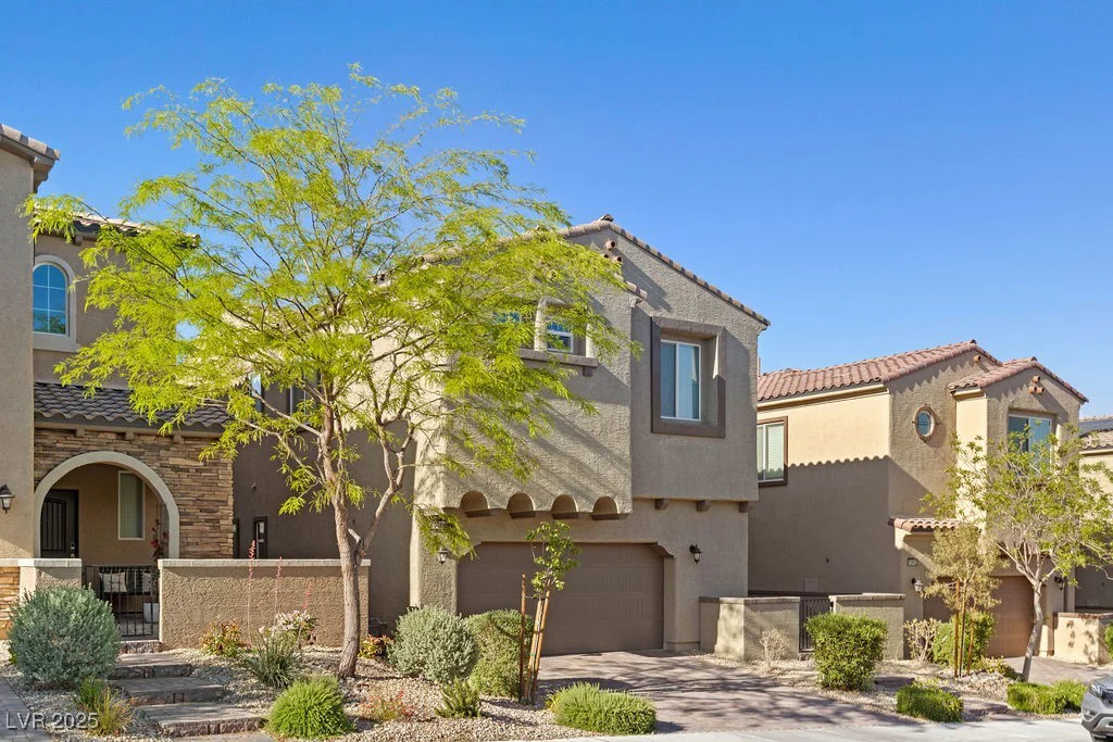 10468 Skye Knoll, Las Vegas, NV 89166