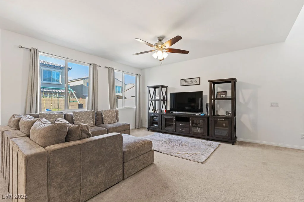 10468 Skye Knoll, Las Vegas, NV 89166