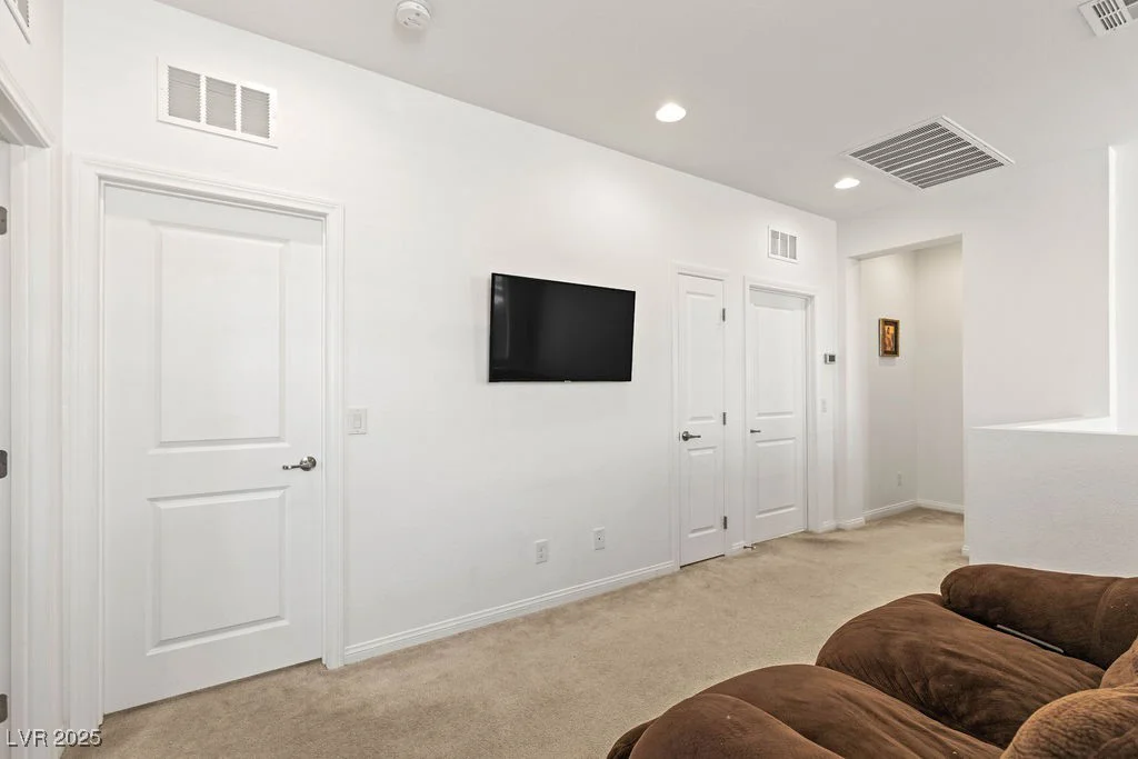 10468 Skye Knoll, Las Vegas, NV 89166