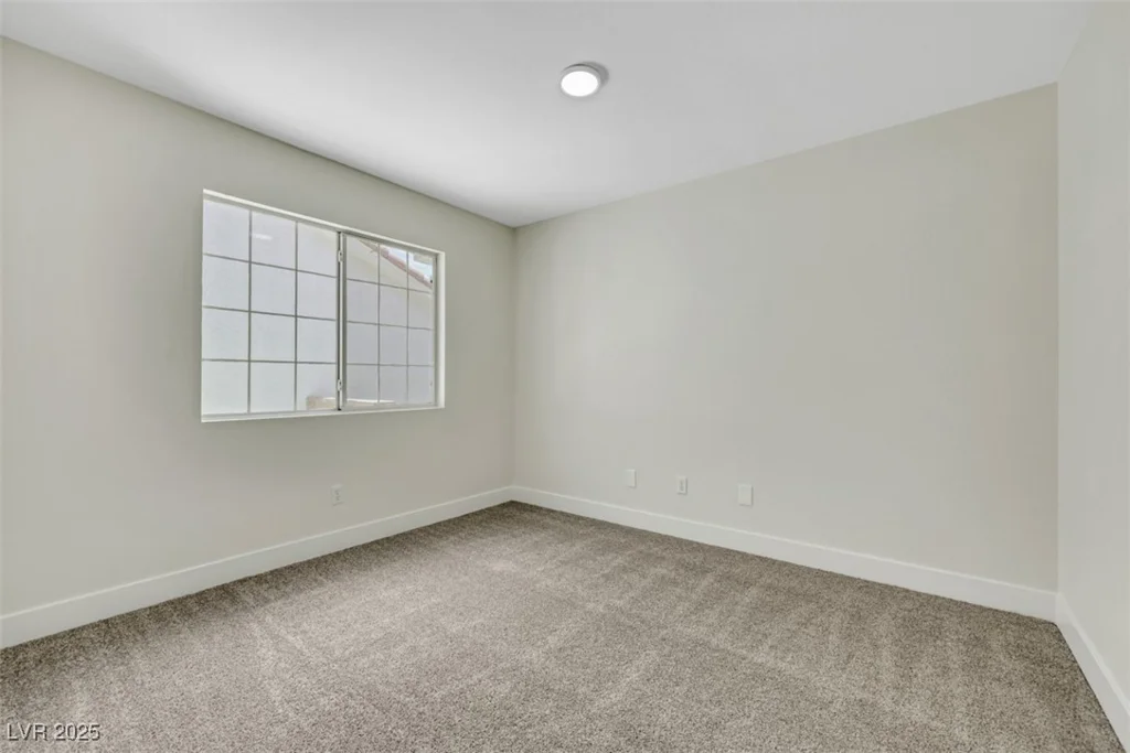 9962 Catalina Canyon, Las Vegas, NV 89147