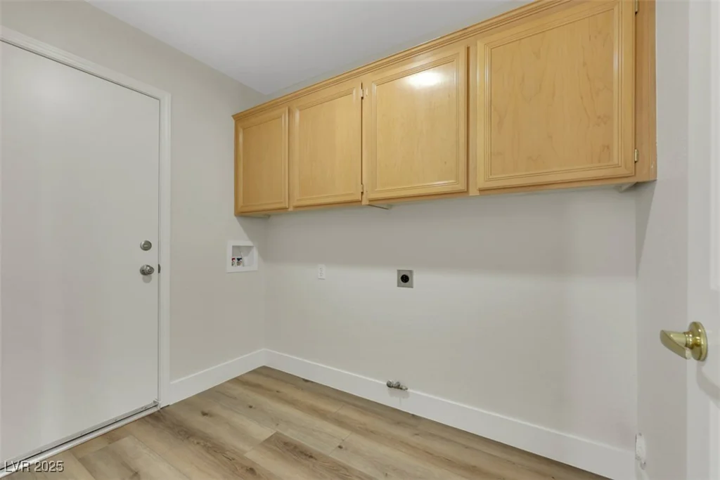 9962 Catalina Canyon, Las Vegas, NV 89147
