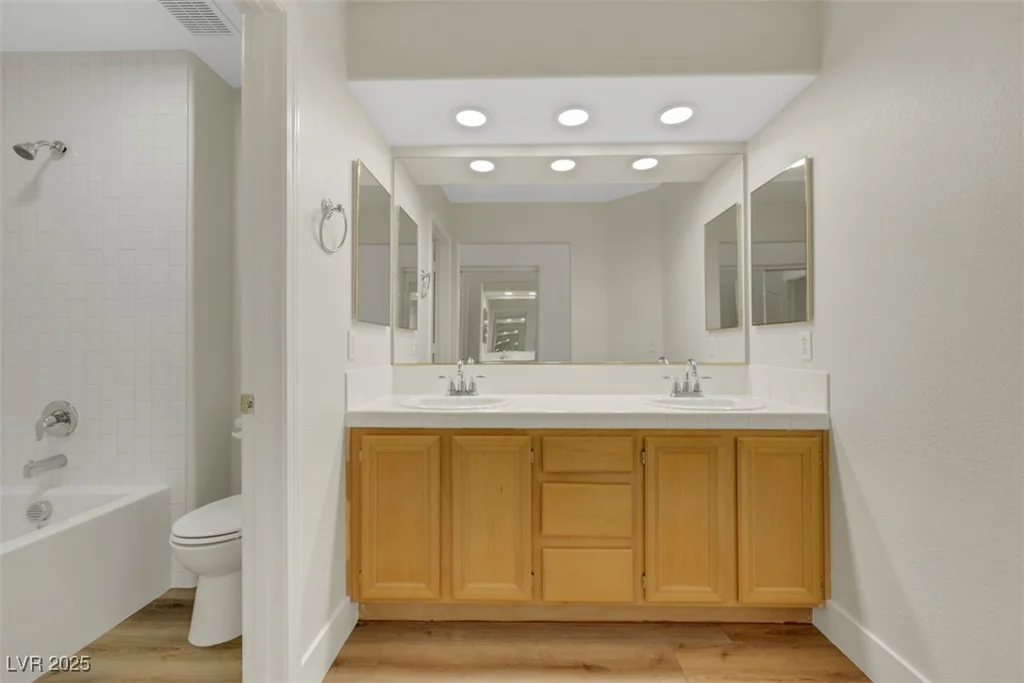 9962 Catalina Canyon, Las Vegas, NV 89147