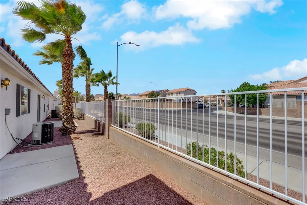 9962 Catalina Canyon, Las Vegas, NV 89147