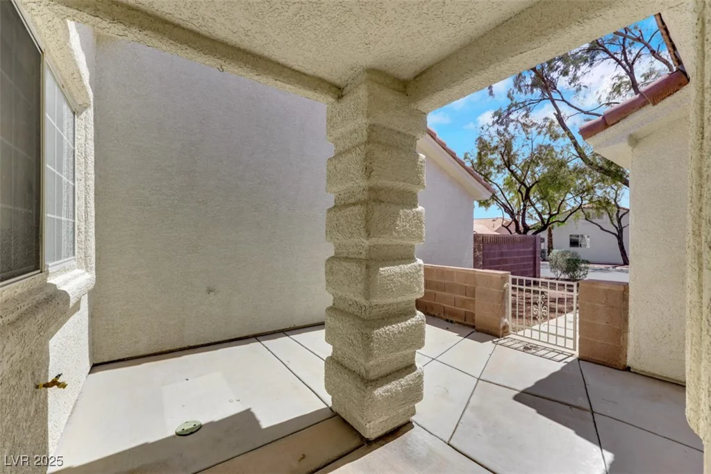 9962 Catalina Canyon, Las Vegas, NV 89147