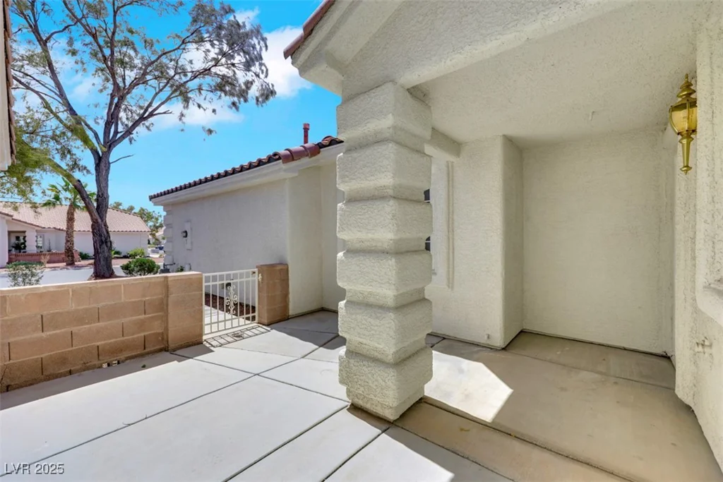 9962 Catalina Canyon, Las Vegas, NV 89147