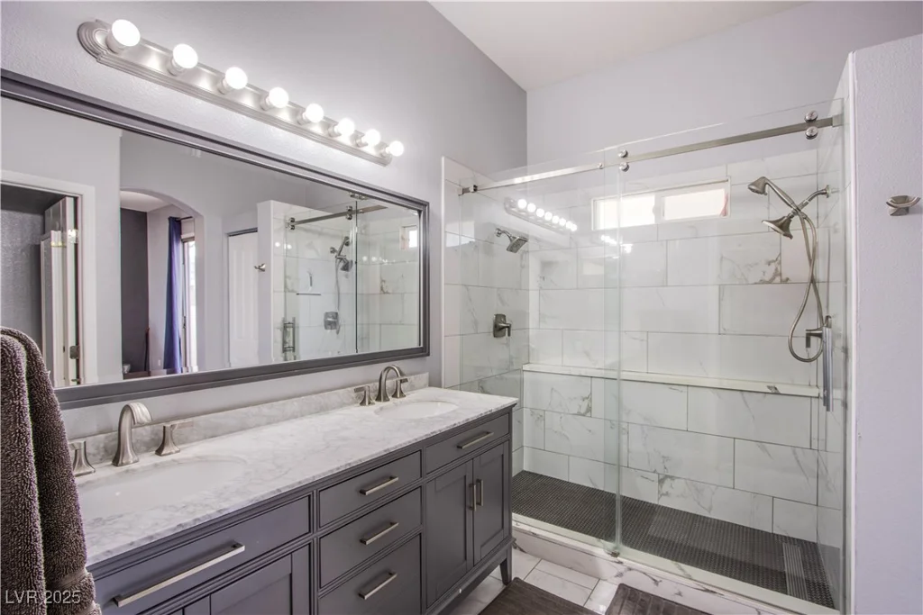 1552 Livingston, Henderson, NV 89012