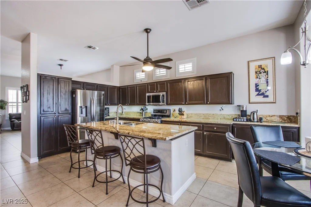1552 Livingston, Henderson, NV 89012