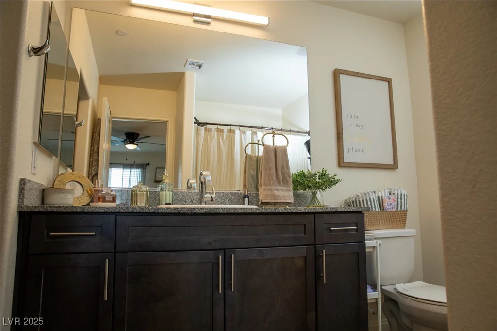 6824 Satin Silver, North Las Vegas, NV 89086