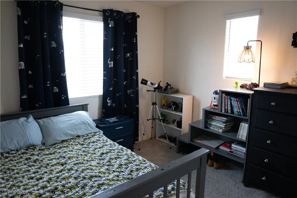 6824 Satin Silver, North Las Vegas, NV 89086