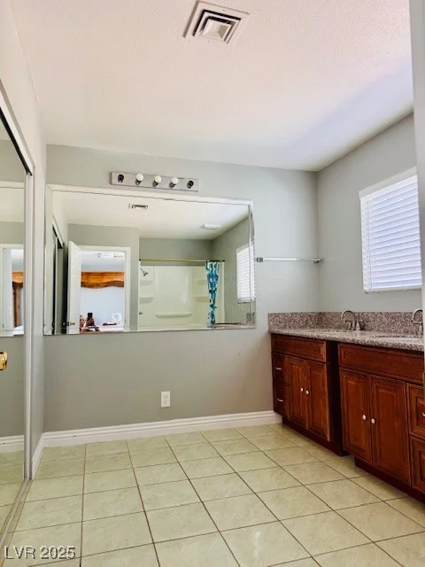 6786 Grandola, Las Vegas, NV 89103