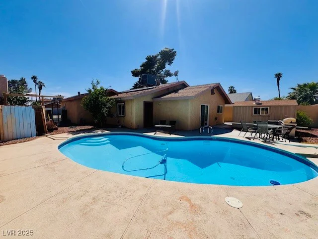 6786 Grandola, Las Vegas, NV 89103