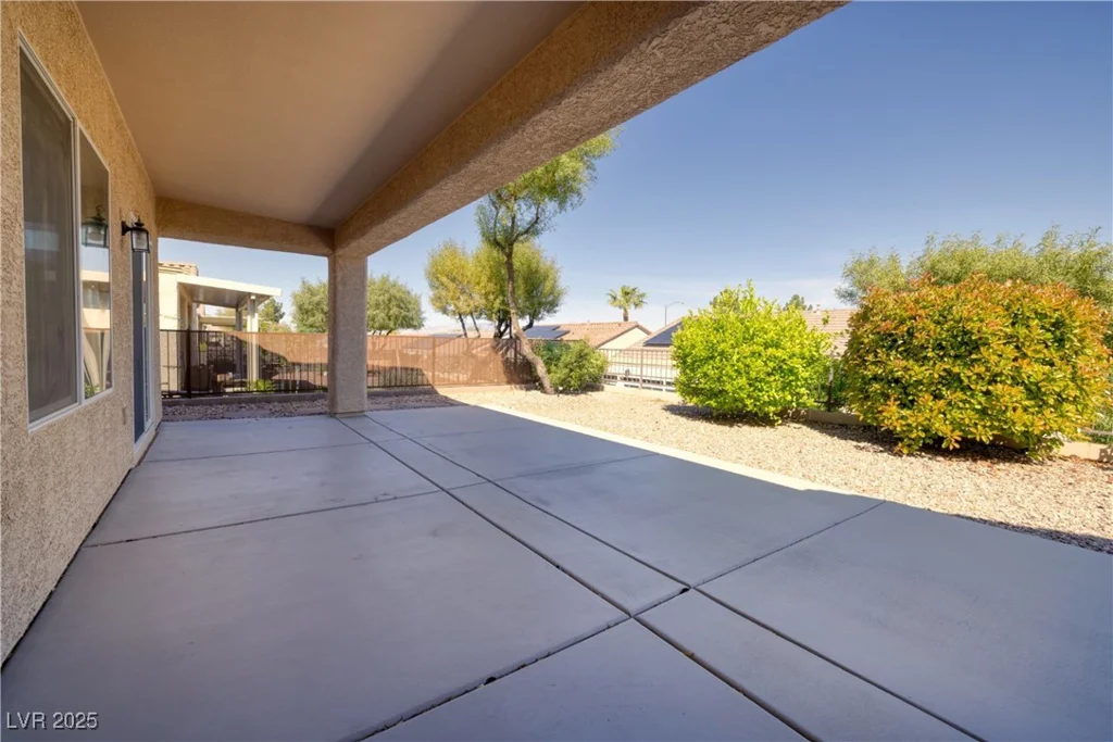 2219 Sawtooth Mountain, Henderson, NV 89044