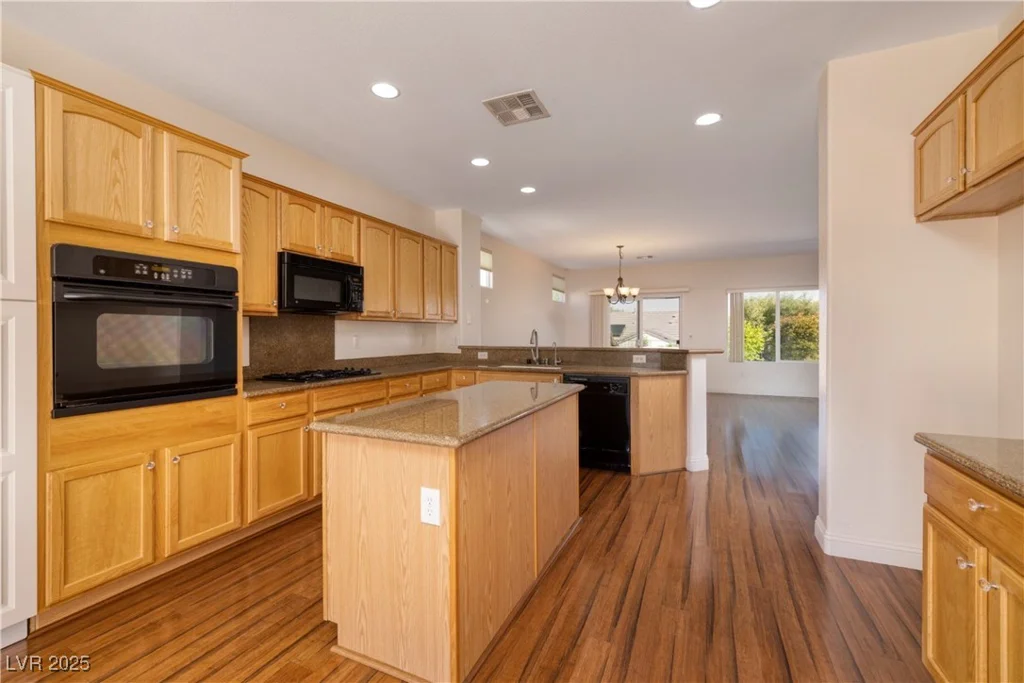 2219 Sawtooth Mountain, Henderson, NV 89044