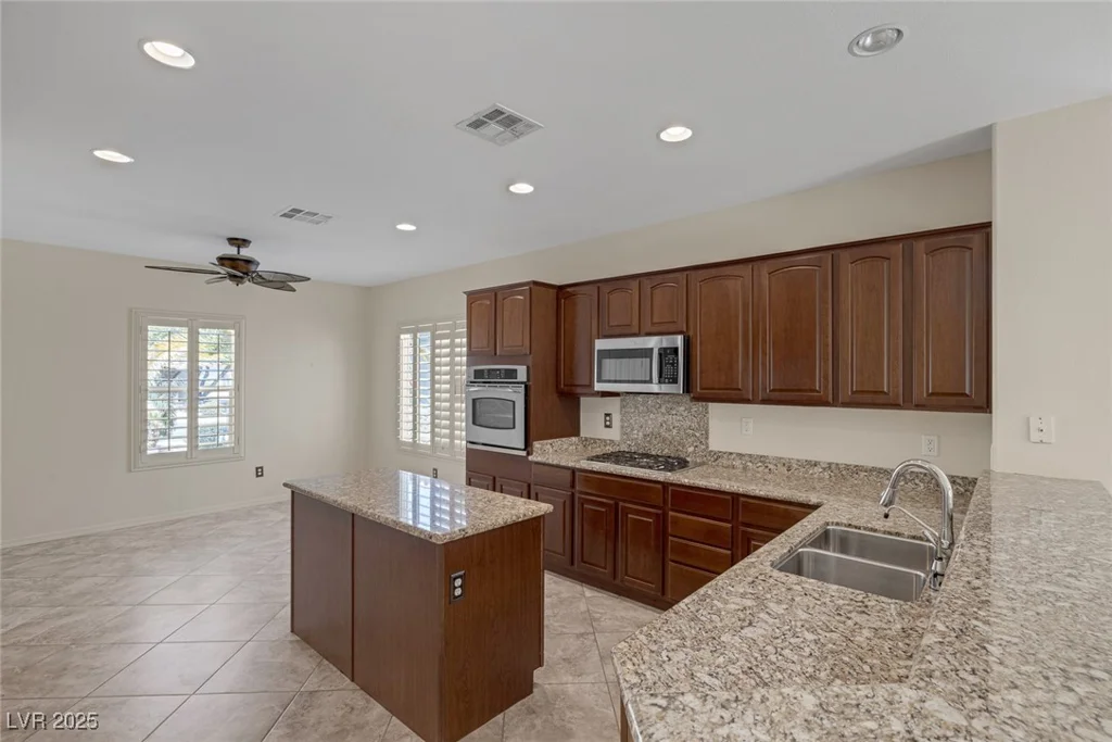 2295 Otter Rock, Henderson, NV 89044