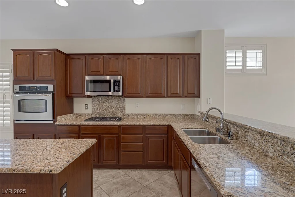 2295 Otter Rock, Henderson, NV 89044