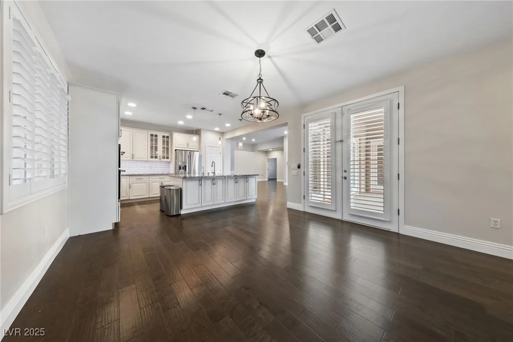 616 Canyon Brook, Las Vegas, NV 89145