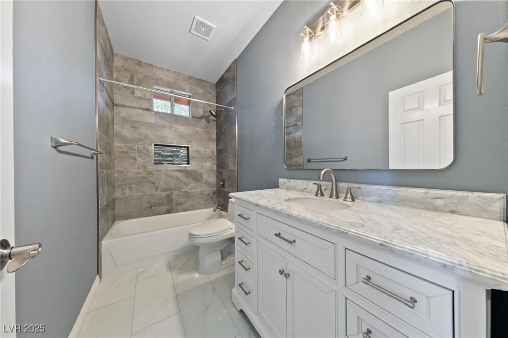 616 Canyon Brook, Las Vegas, NV 89145