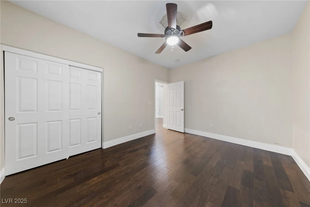 616 Canyon Brook, Las Vegas, NV 89145