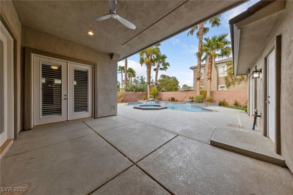 616 Canyon Brook, Las Vegas, NV 89145
