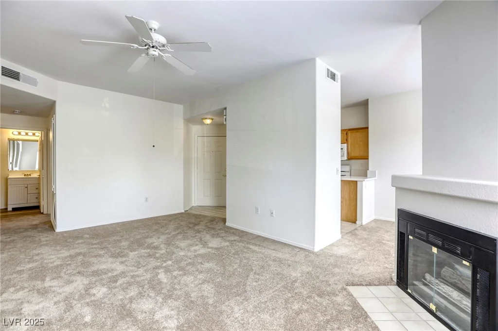 2117 Echo Bay, Las Vegas, NV 89128