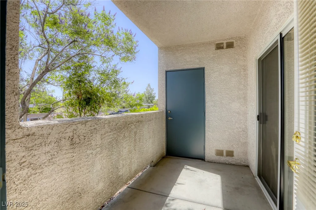 2117 Echo Bay, Las Vegas, NV 89128