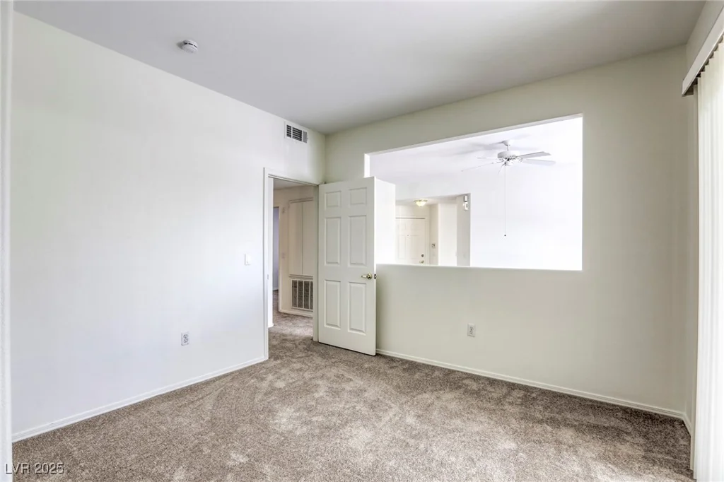 2117 Echo Bay, Las Vegas, NV 89128