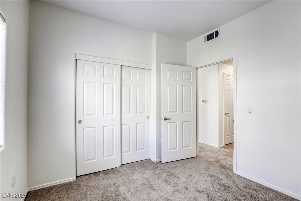 2117 Echo Bay, Las Vegas, NV 89128