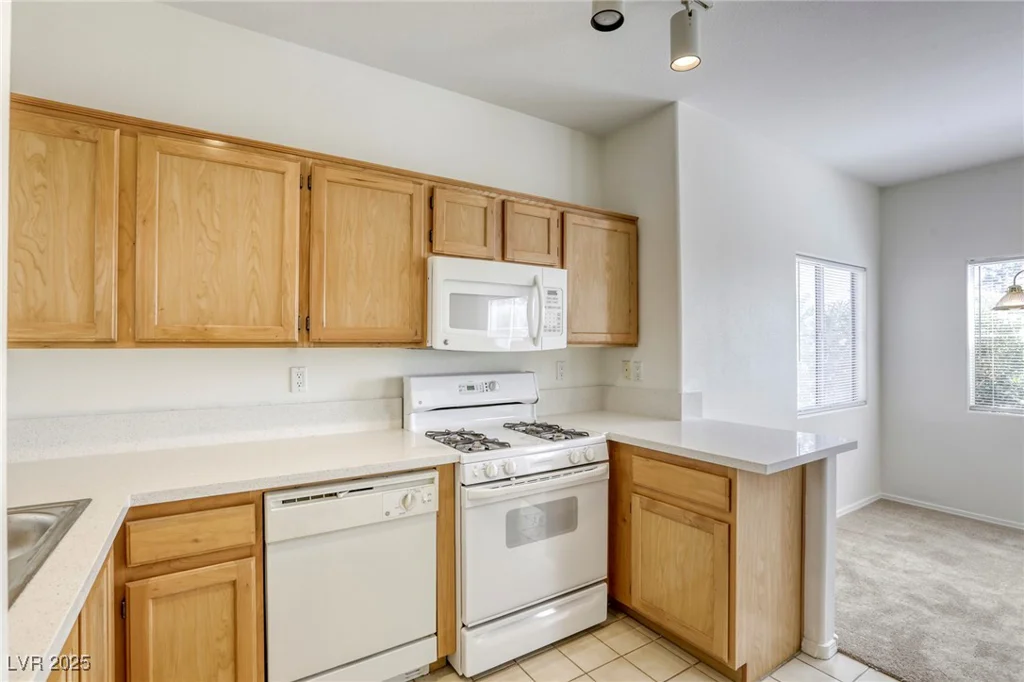 2117 Echo Bay, Las Vegas, NV 89128